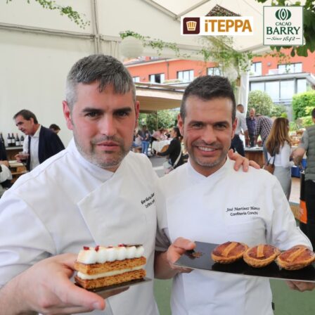 Héctor y José Confitería Conchi Héctor y José Confitería Conchi